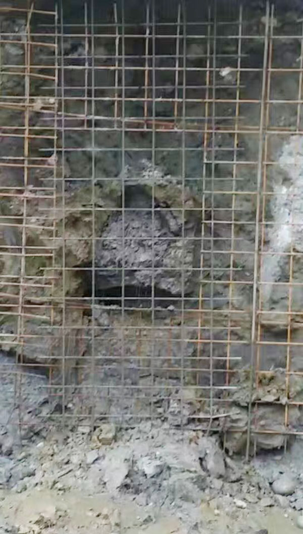 墙体新增钢筋网片加固方案