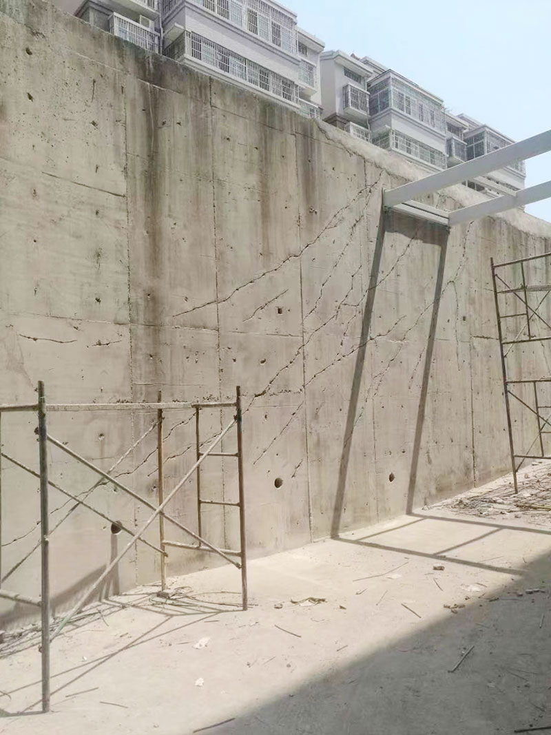楼板裂缝注胶加固工程